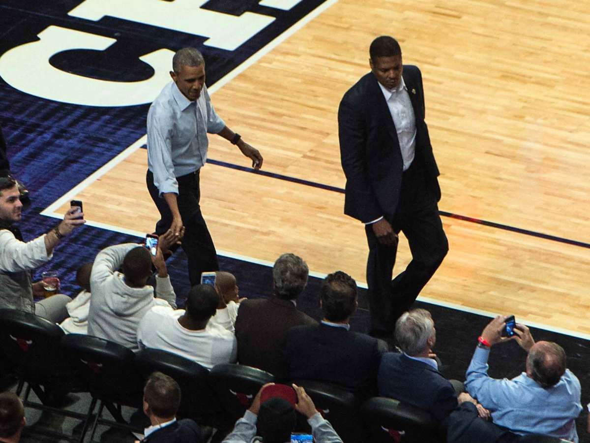 barack-obama-bulls.jpg